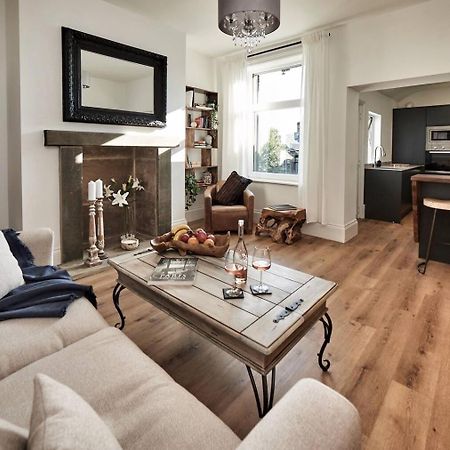 Pendle-Walking-3 Bed- Exec Contractor & Long Stay! Colne  Exterior photo